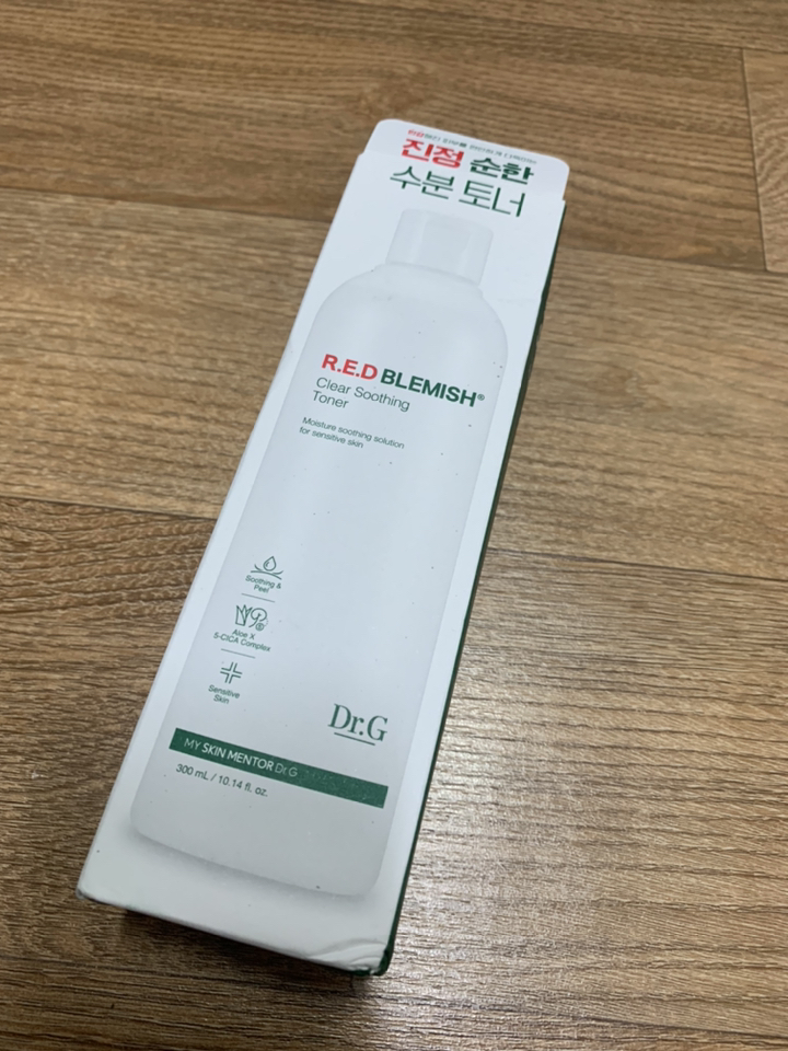 닥터지 레드 블레미쉬 클리어 수딩 토너