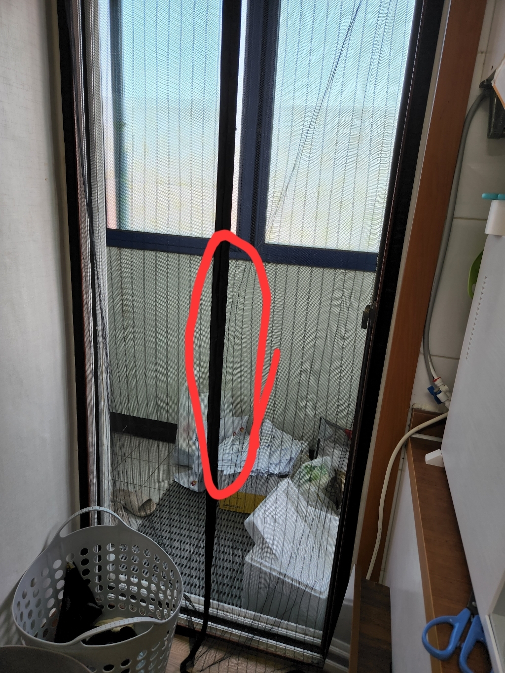 오저씨 로맨틱 210 현관 방충망 블랙
