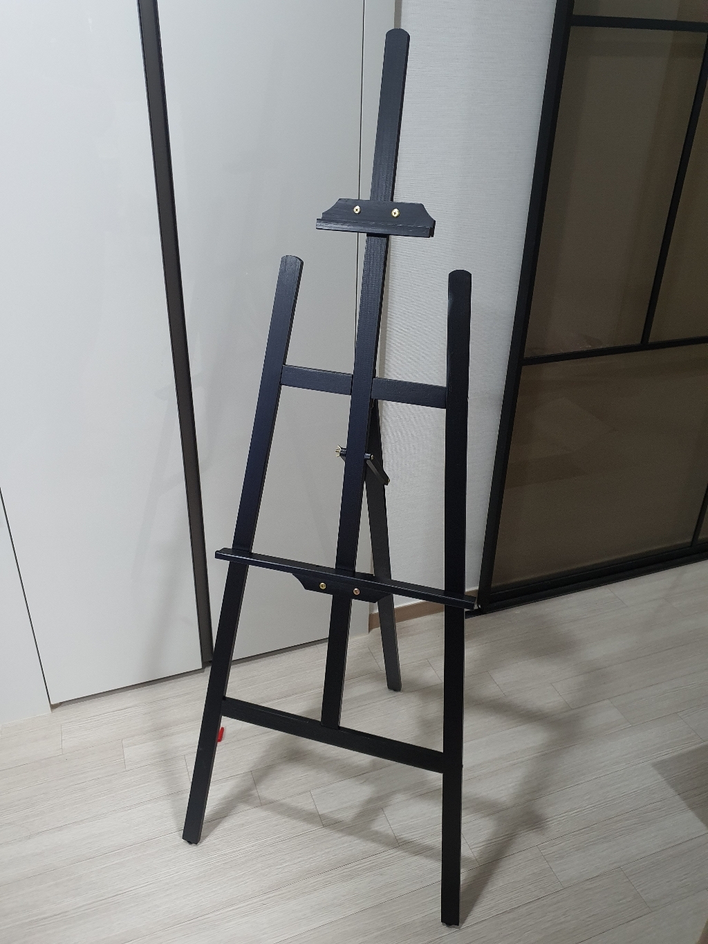 블루선 고급 소나무 원목 이젤 블랙