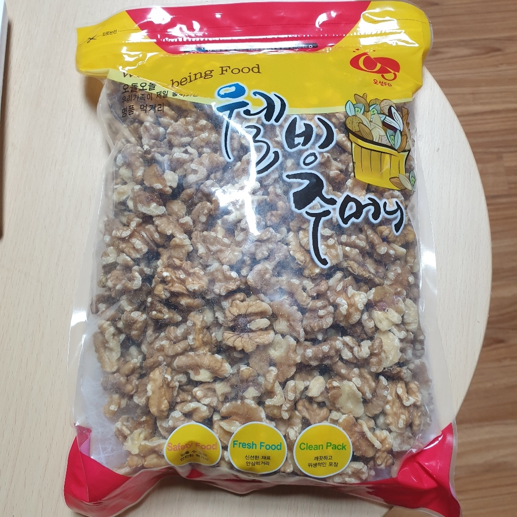 맛을 그리다 캘리포니아 두 1/4태 22년산 햇 최근통관