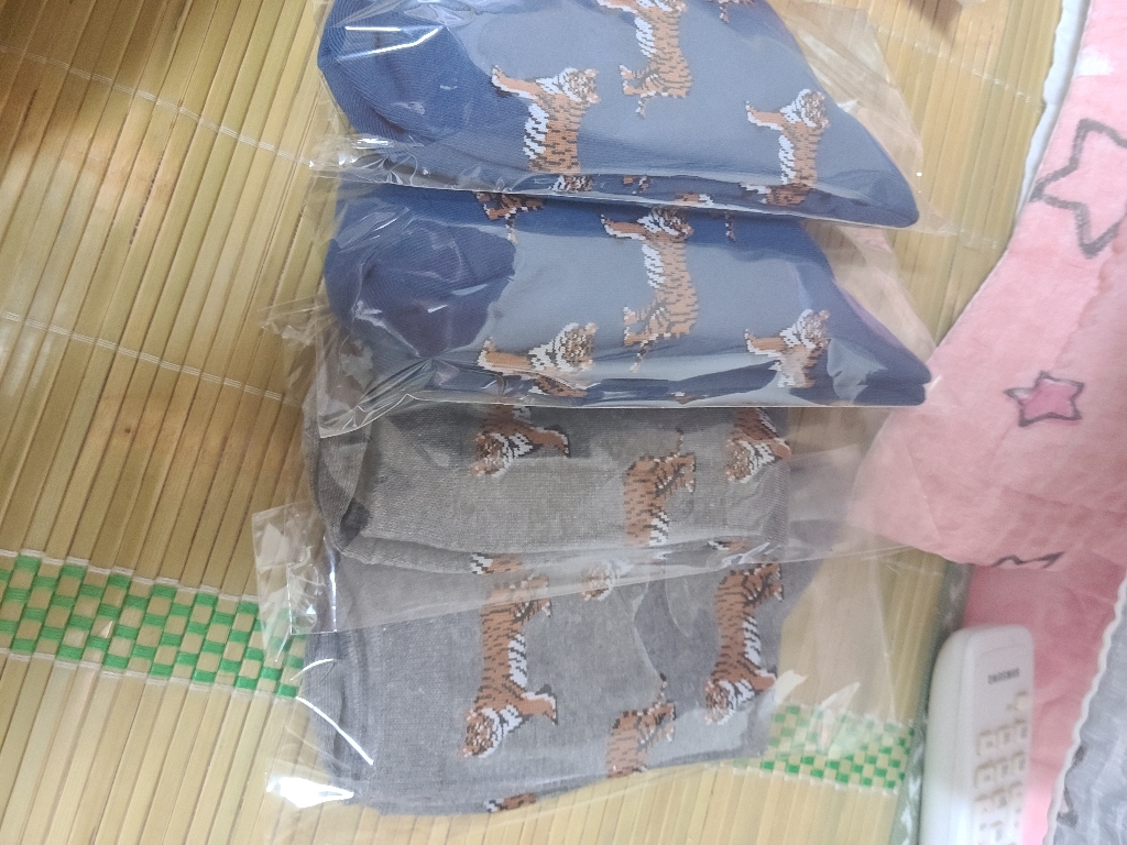 국산 랑이 타이거 패턴 면 포인트 중목 장목 패션 양말