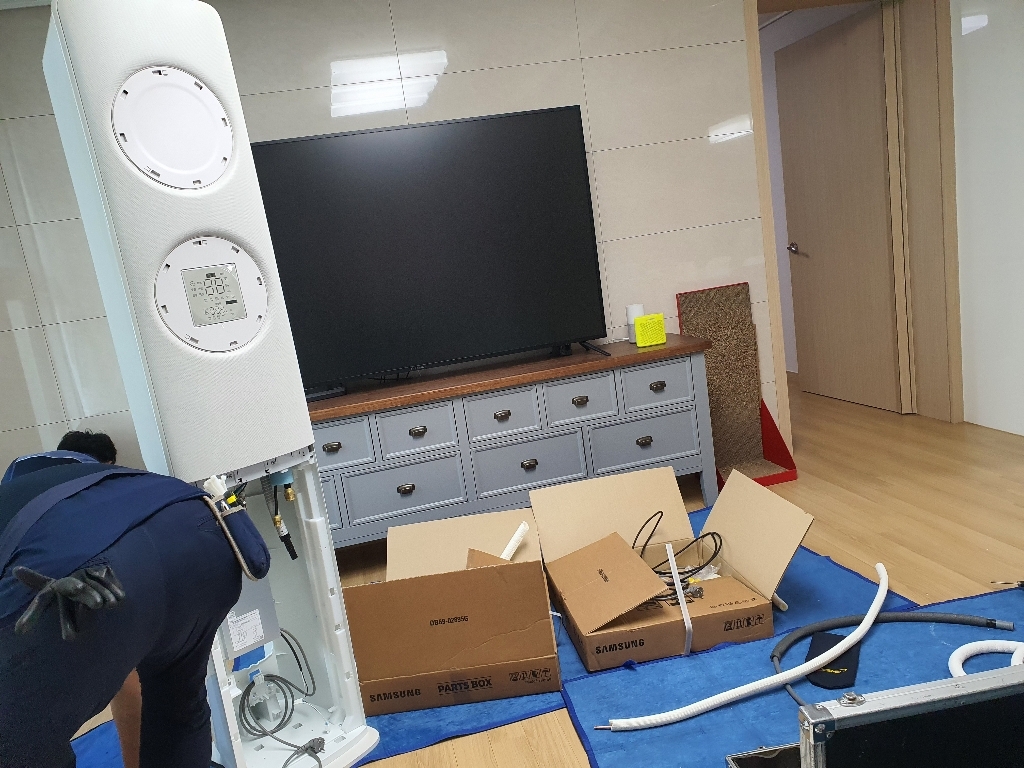 삼성전자 BESOKE 무풍 클래식 에어컨 홈멀티형 매립배관형 AF17B7939AZBRZ 방문설치