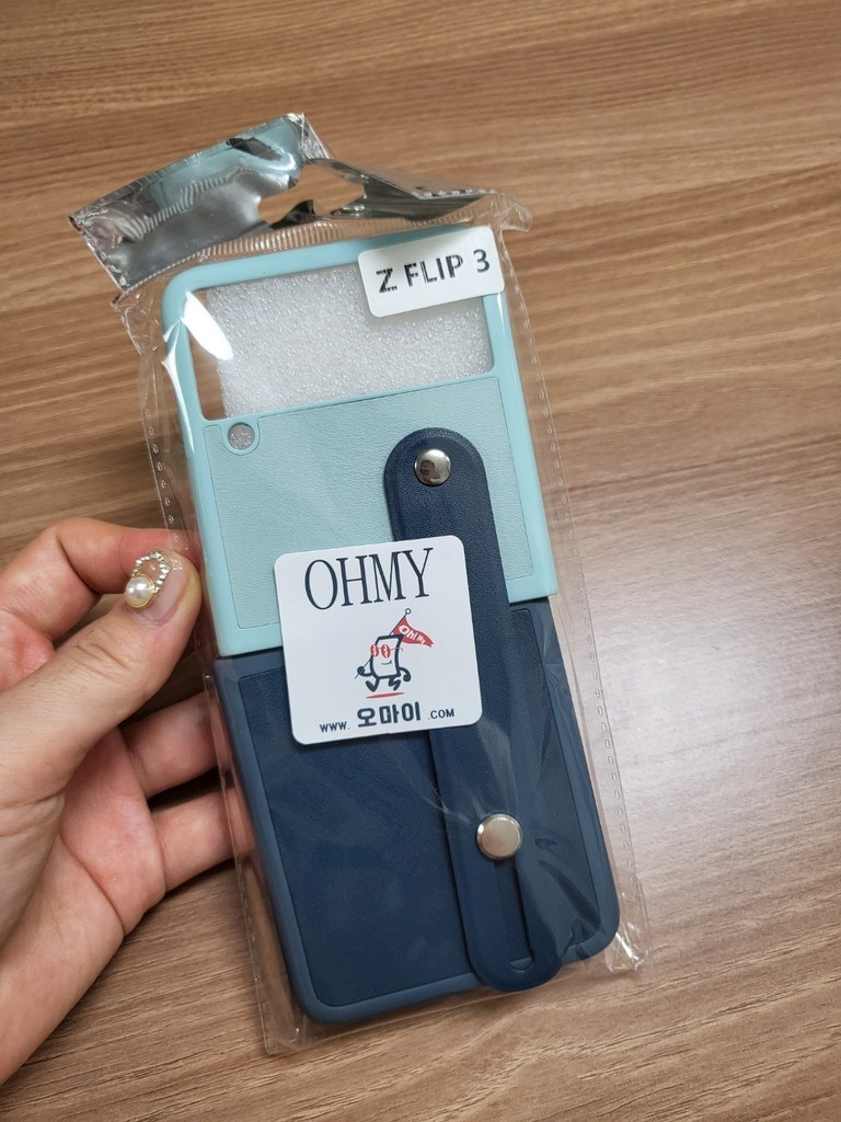 갤럭시 Z플립3 케이스 오마이 정품 이컬 케이스