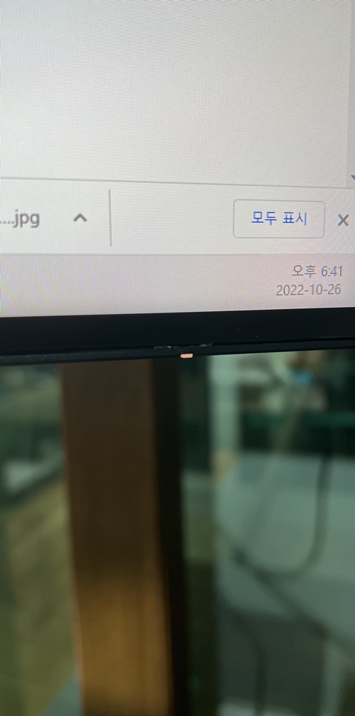 델 68 QHD 울트라샤프 27 USB C 허브 모니터