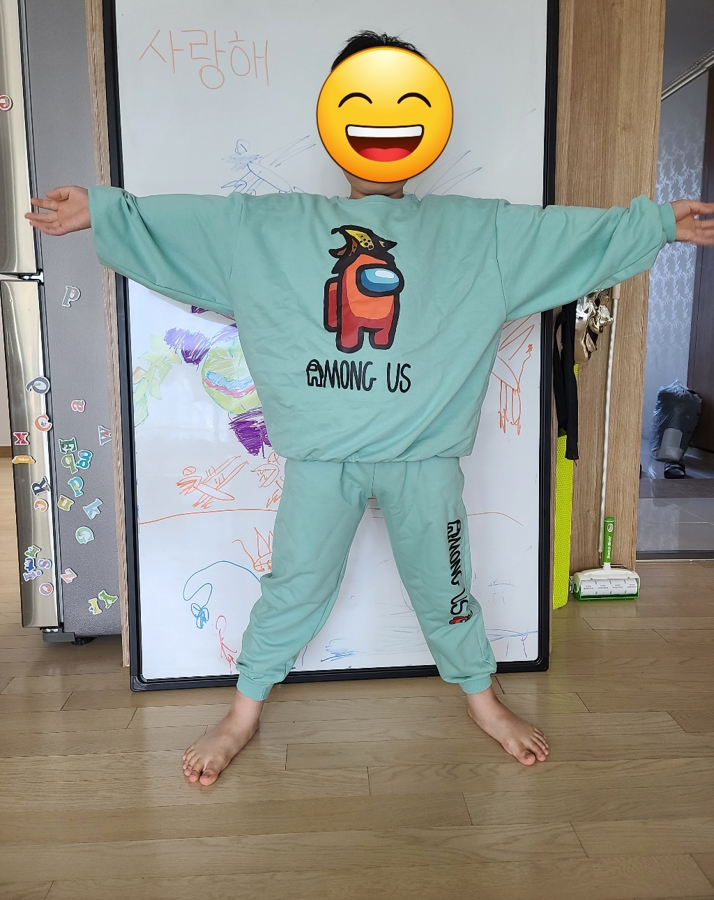 어몽어스 맨투맨세트