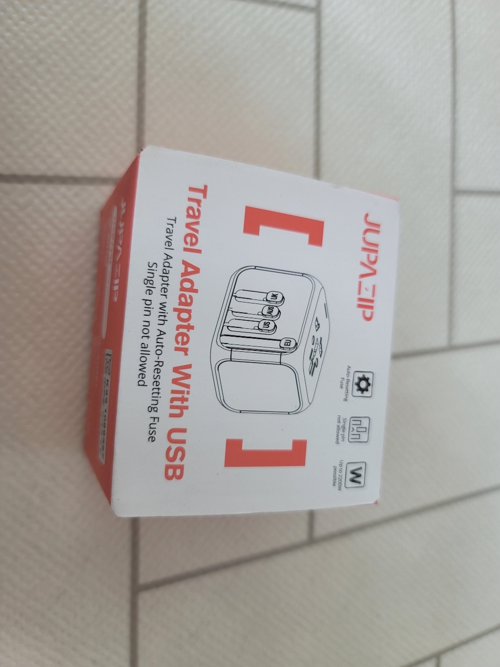 주파집 USB 4포트 일반충전 여행용 멀티어댑터