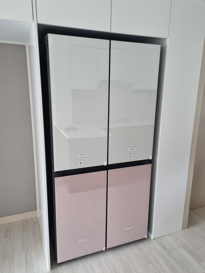 삼성 비스포크 냉장고 4도어 키친핏 글램화이트글램핑크 RF60B91C355