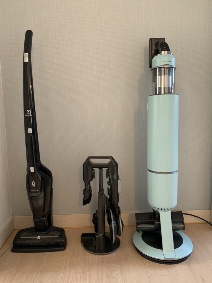 삼성전자 BESOKE 제트 220W 청소기 VS20B956D5U