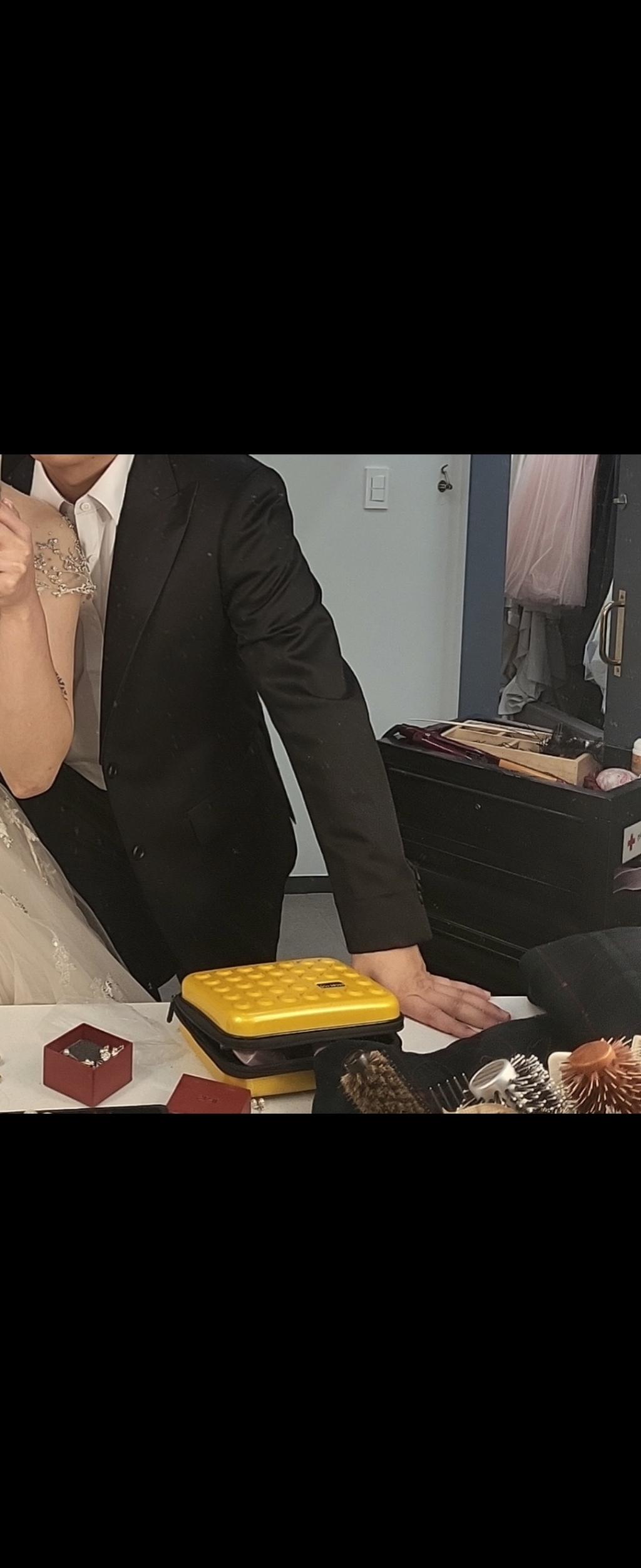 남성용 포켓 히든 버튼다운 슬림 와이셔츠