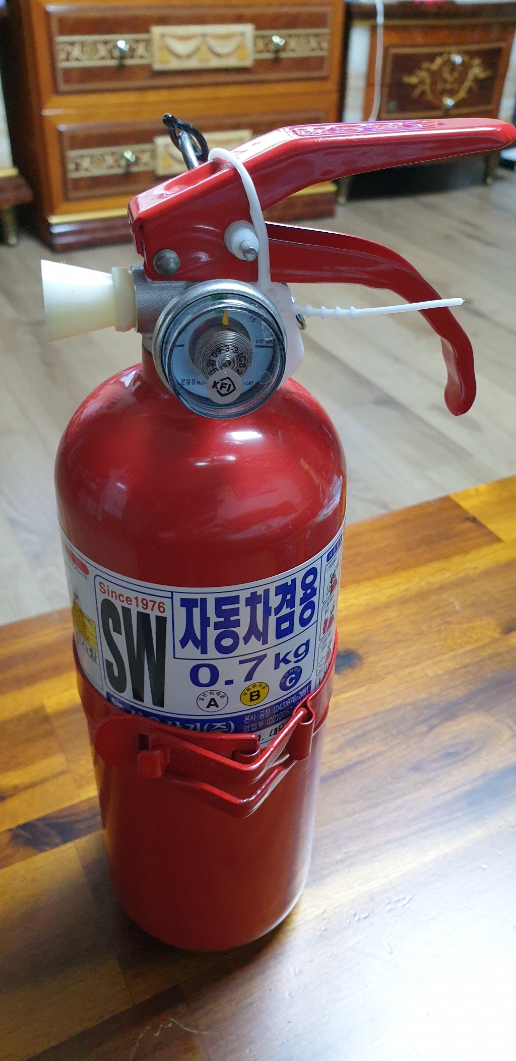SW 자동차용 국산 분말소화기 0 거치대 / 자석점검표 SET 리뷰 후기