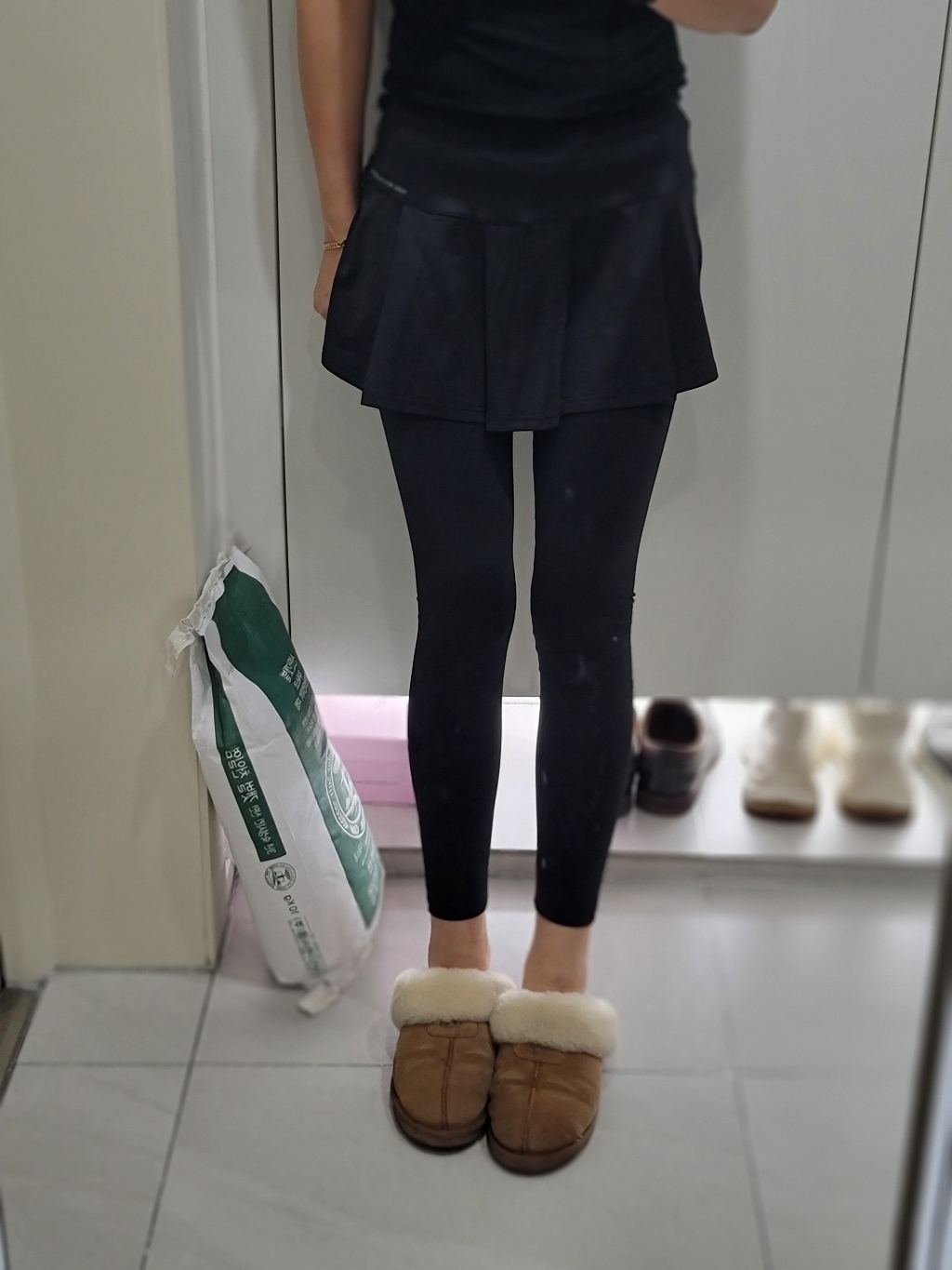 허그 피치기모 스포츠레깅스 요나 치마레깅스 치마바지