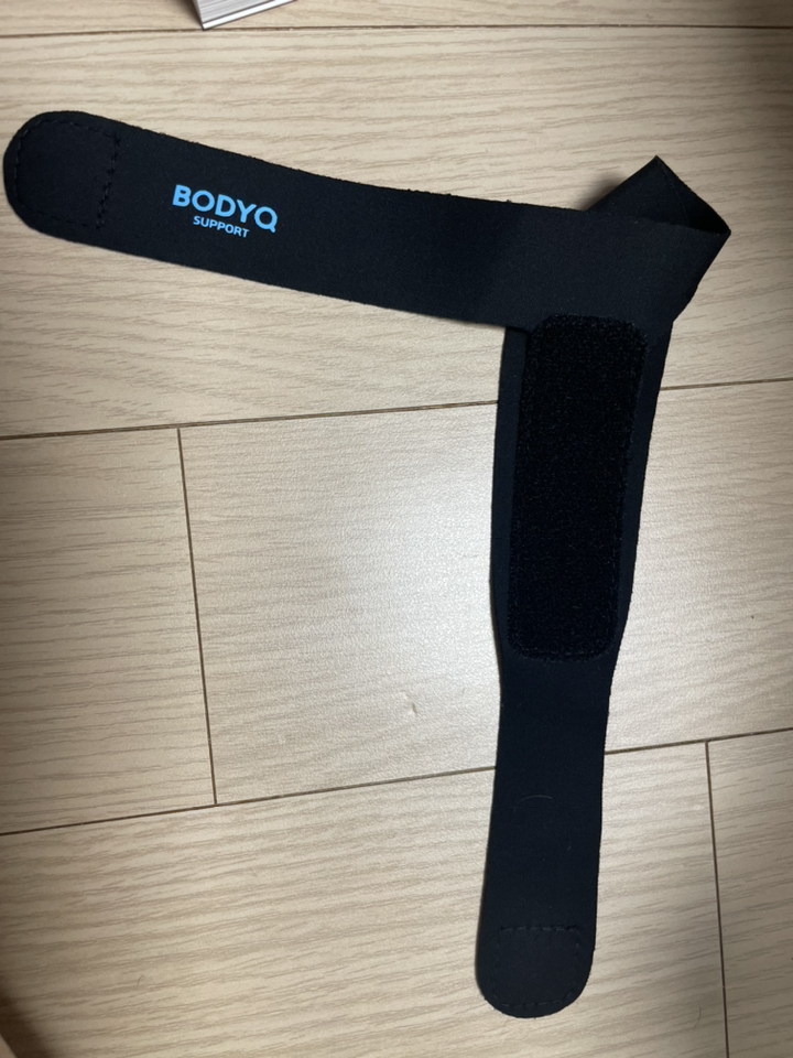 바디큐 슬리브 손목 보대 오른손 블랙