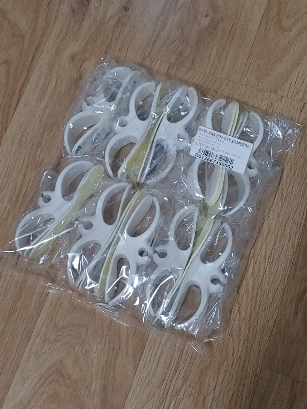 피키픽스 케이블 선정리 접착식 홀더