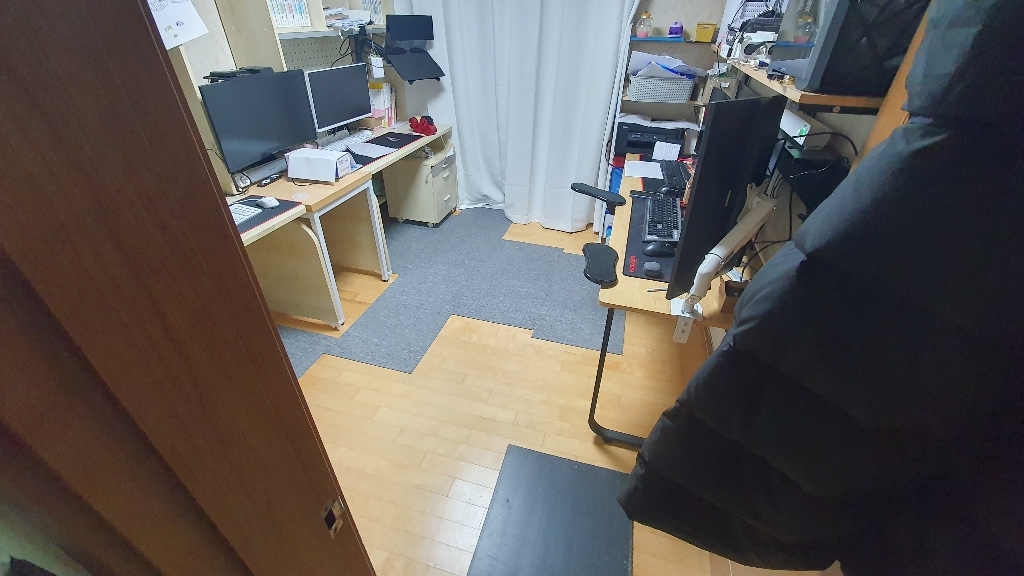 데코리아 재사용 가능 무점착 원목무늬목 바닥재