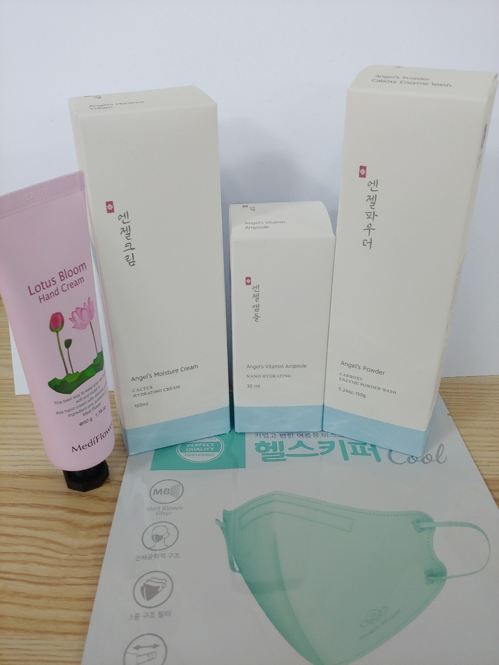 [라이크 켈리]감사선물엔젤 파우더   비타민 앰플   모이스처 크림  3종세트
