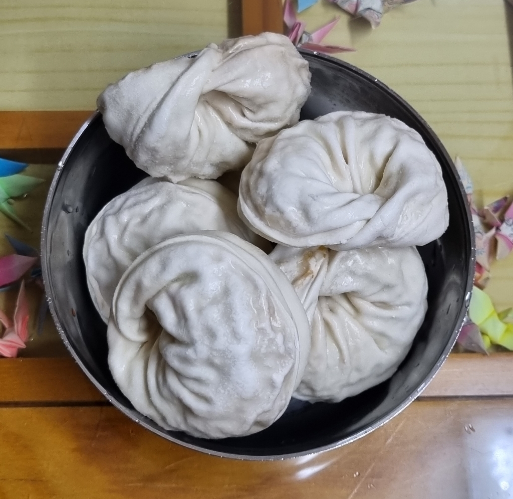 곰곰 김치왕만두