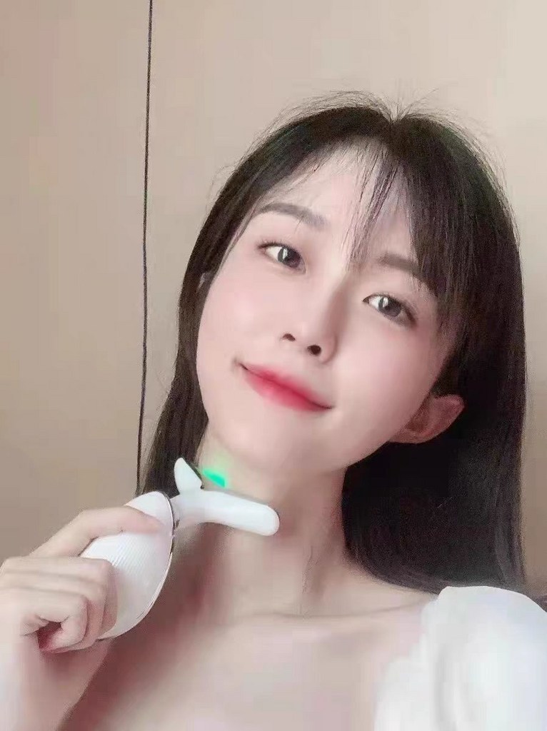 YHO 얼굴 목 마사지기 USB충전식 45도 온열 안마기 ES 미세전류 이온도입 감응식 음파 진동 안마기