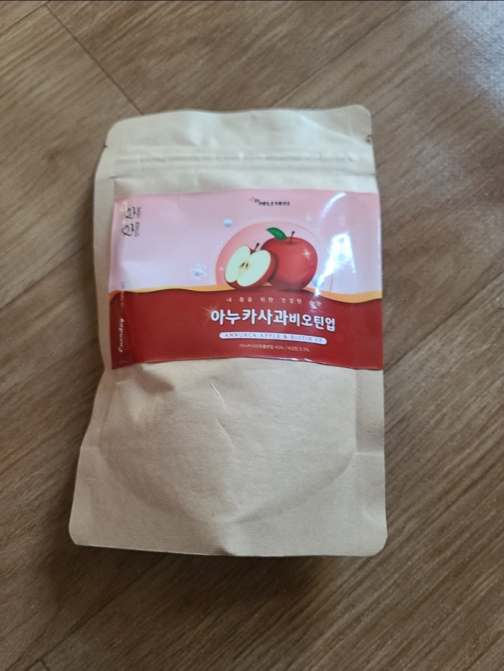 아누카 사과 추출분말 아누카사과분말 효능 폴란드 아누카사과 비오틴 분말 가루 마누카 사과 건조 맥주효모 파우더 수용성 비타민 유산균 프로시아니딘 B2 식이섬유 여성 남성 추천