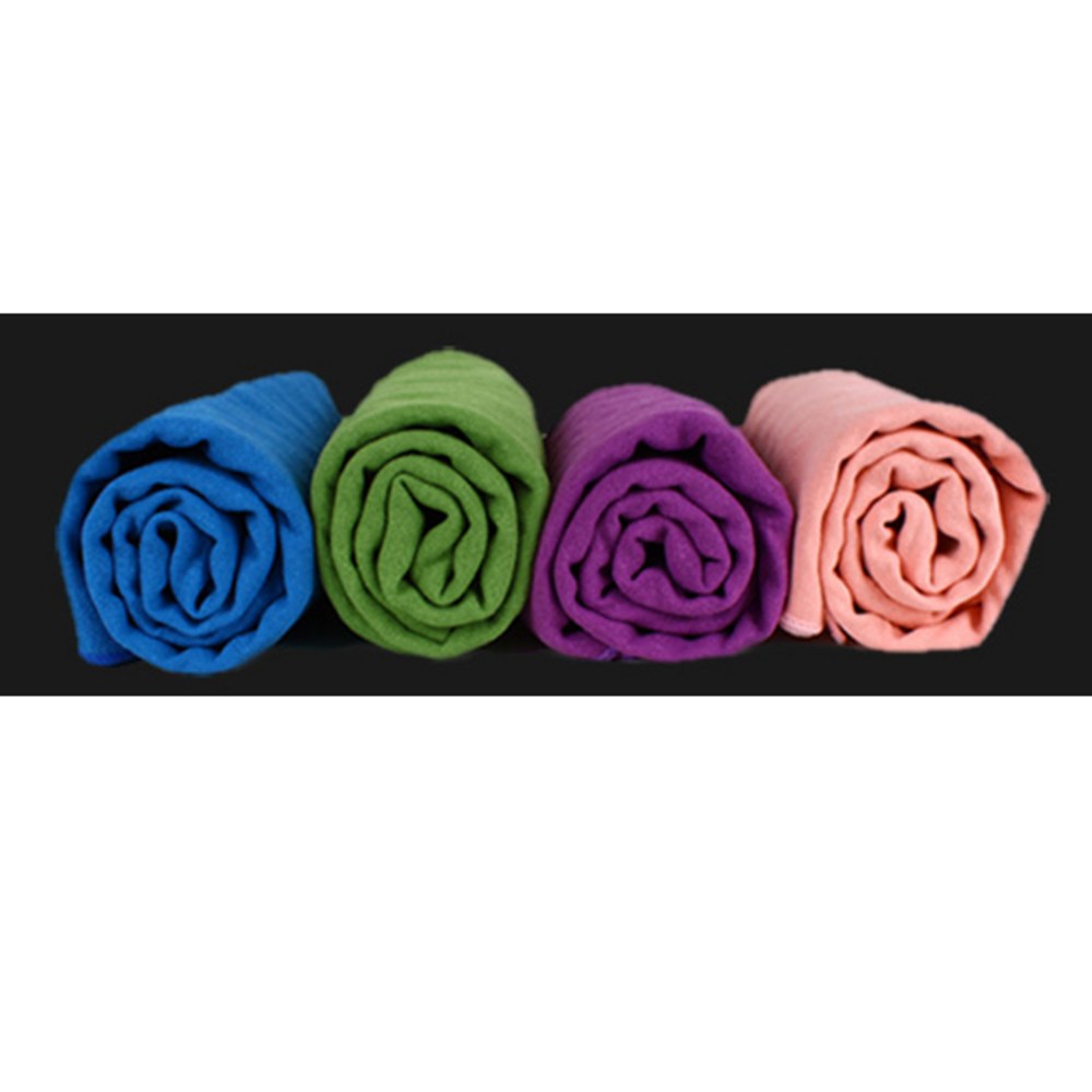 섬세한 플로럴 도트가 선사하는 안정적인 요가 경험