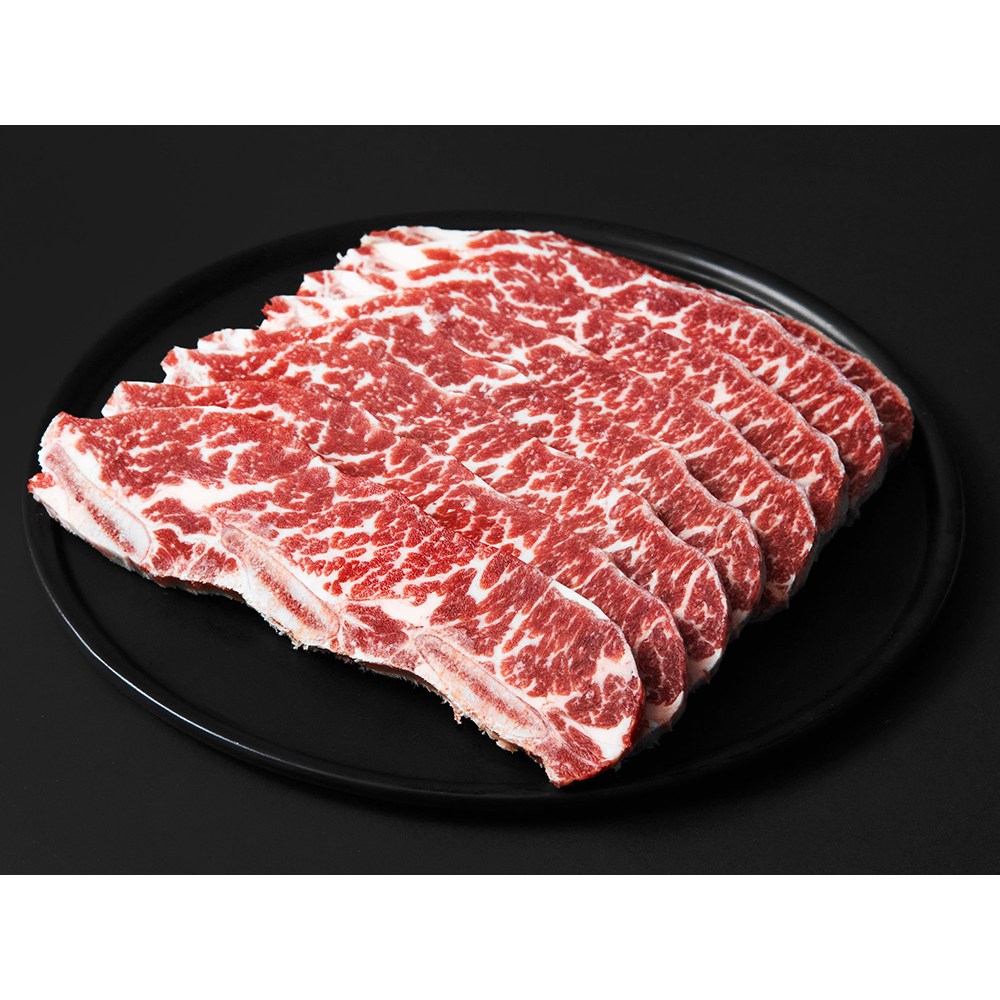 입안 가득 퍼지는 황홀경, 미국산 LA식 꽃갈비의 매력!