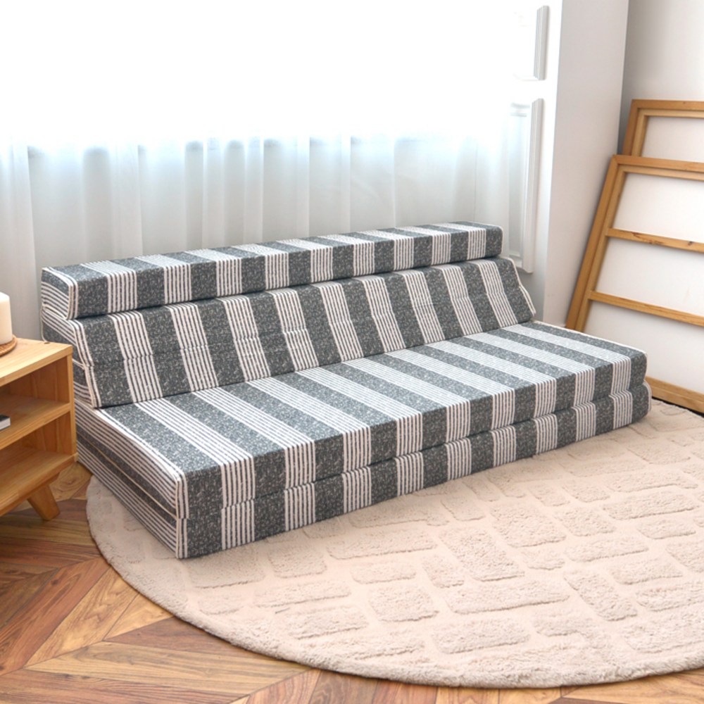 다용성과 내구성의 완벽한 조화: 매직베드 5단 접이식 매트리스