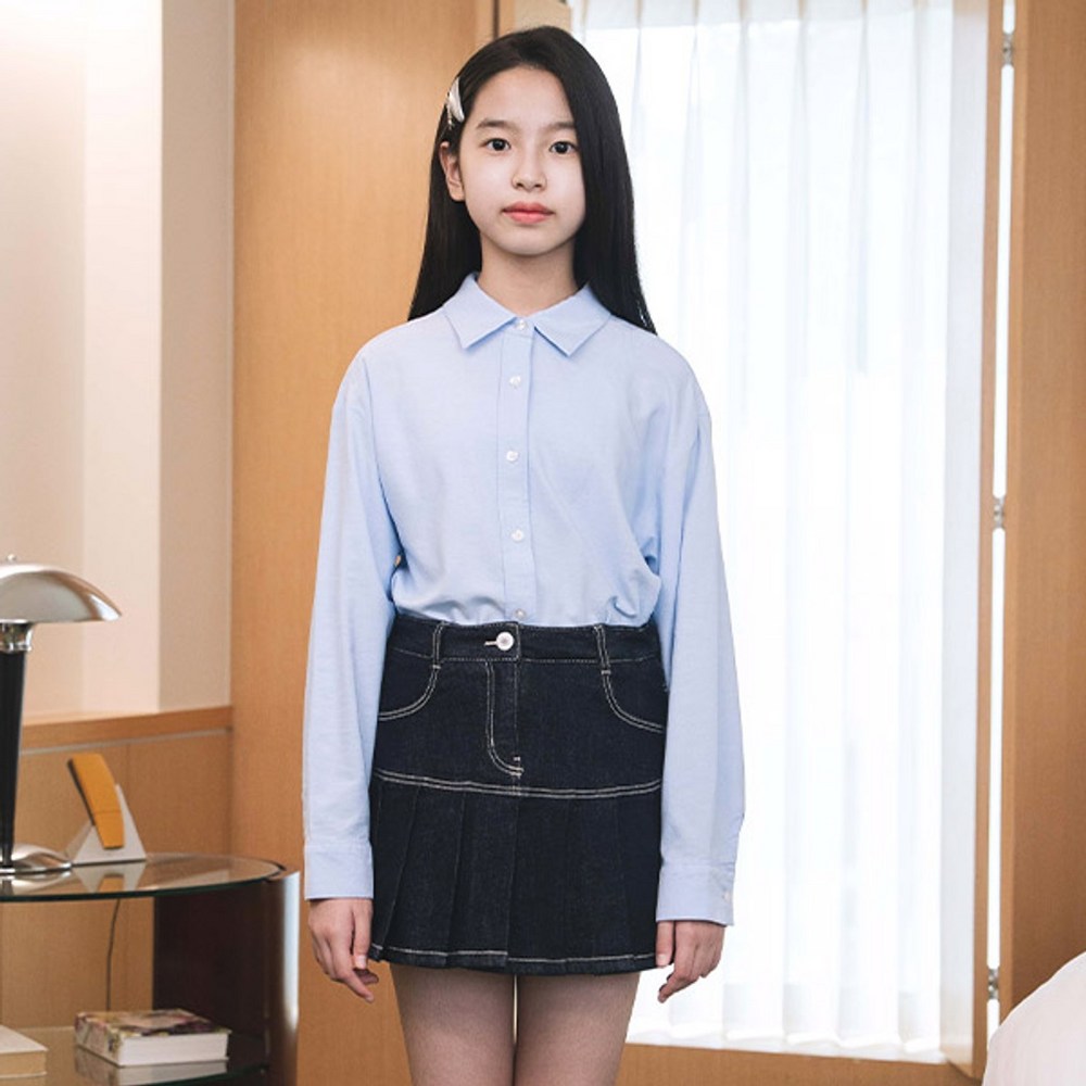 섬세한 감성과 편안한 착용감, 더데이걸 옥스포드 오버핏 셔츠로 완성하는 완벽한 스타일