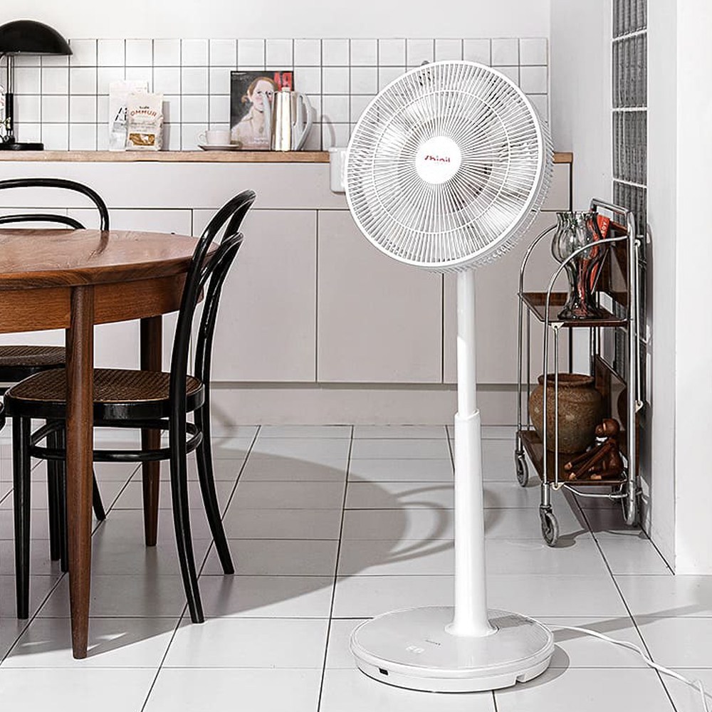 신선한 바람, 침묵 속에서