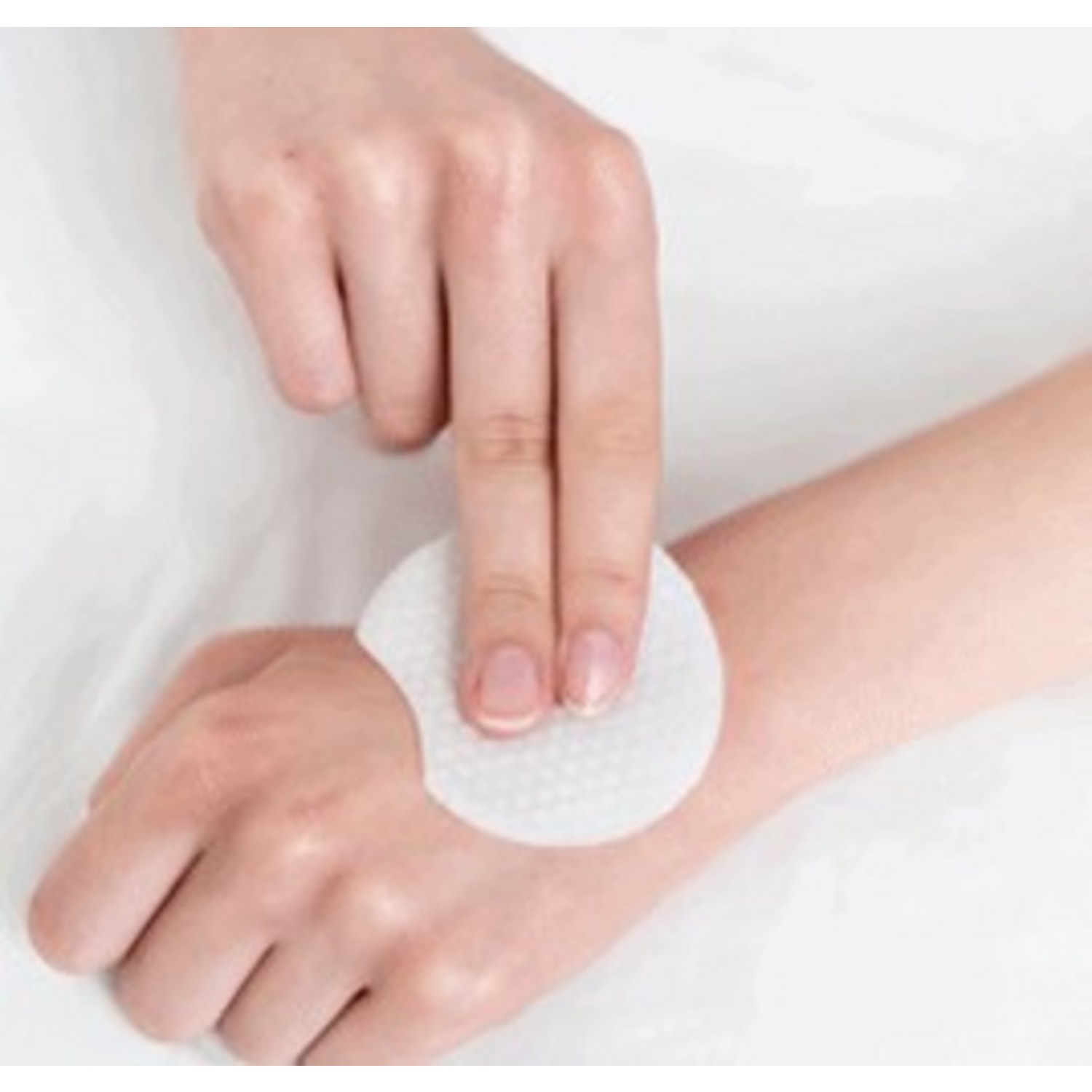 모든 피부를 위한 효과적인 스킨케어 솔루션