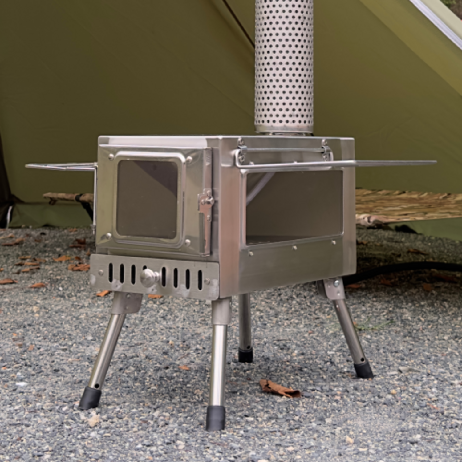 플콘 화목난로: 캠핑의 밤을 따뜻하게 밝히는 낭만적인 선택