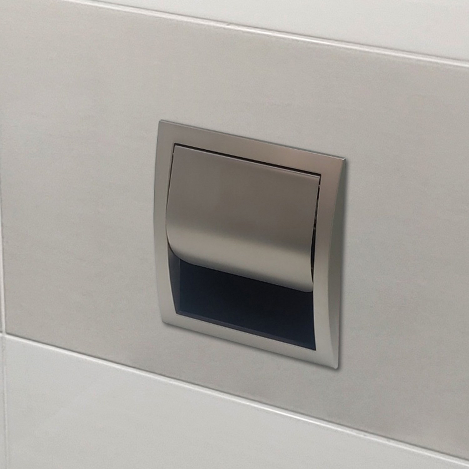 매립형 휴지걸이로 욕실 공간 격상