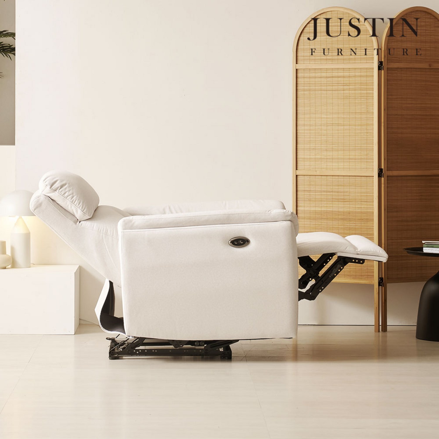 완벽한 안락함을 위한 이지클린 전동 리클라이너