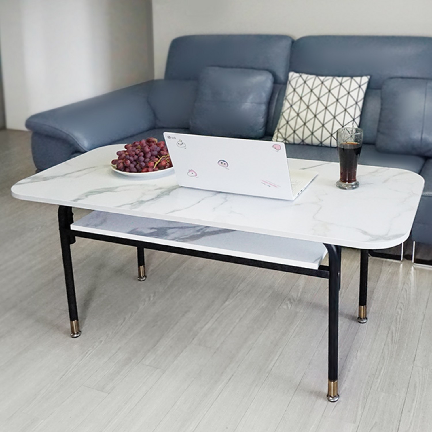 마블 홀릭! 디자인블레스 소파테이블로 공간에 예술을 더하세요.