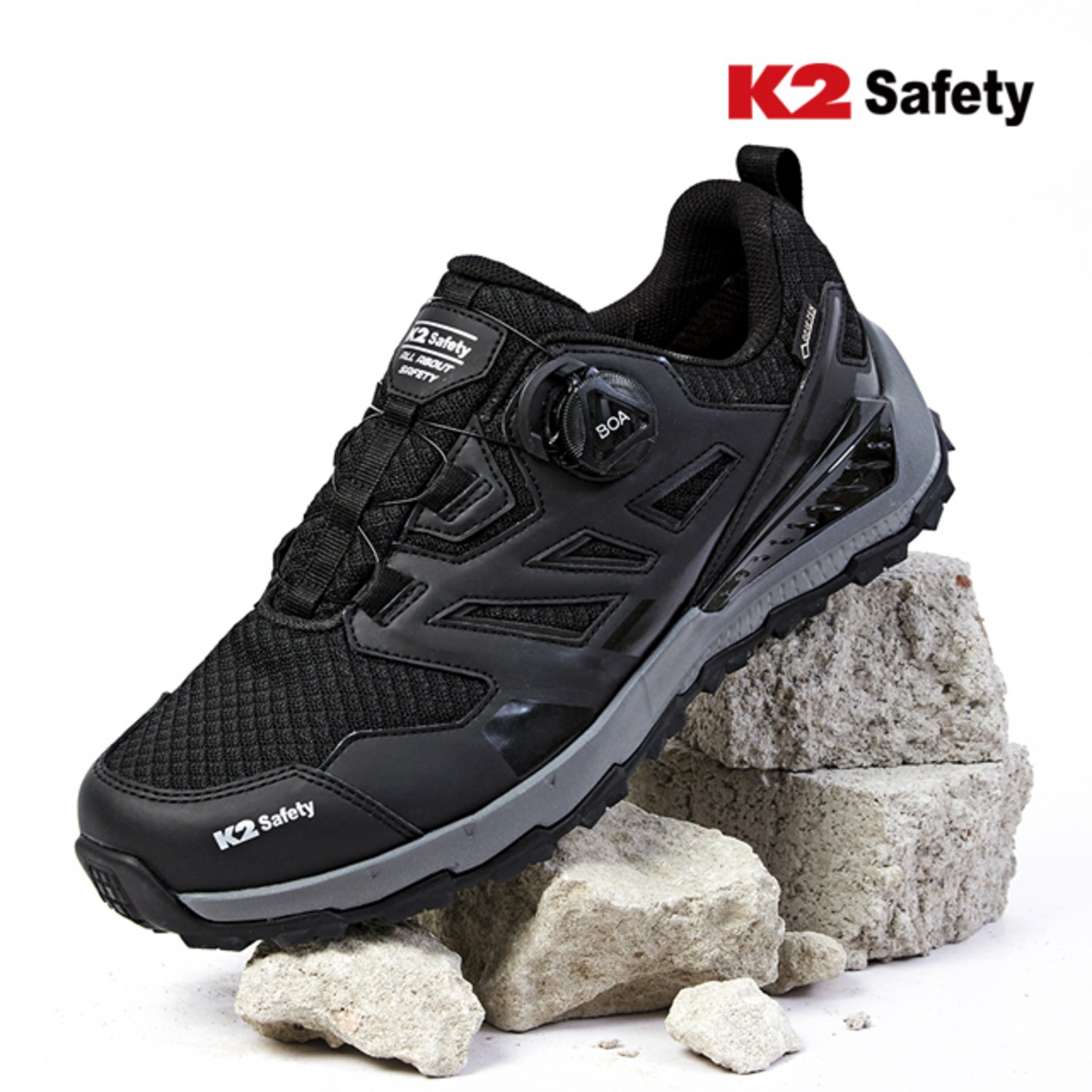 산책로의 모험을 새로운 차원으로 끌어올리는 K2의 고어텍스 방수 트레킹화