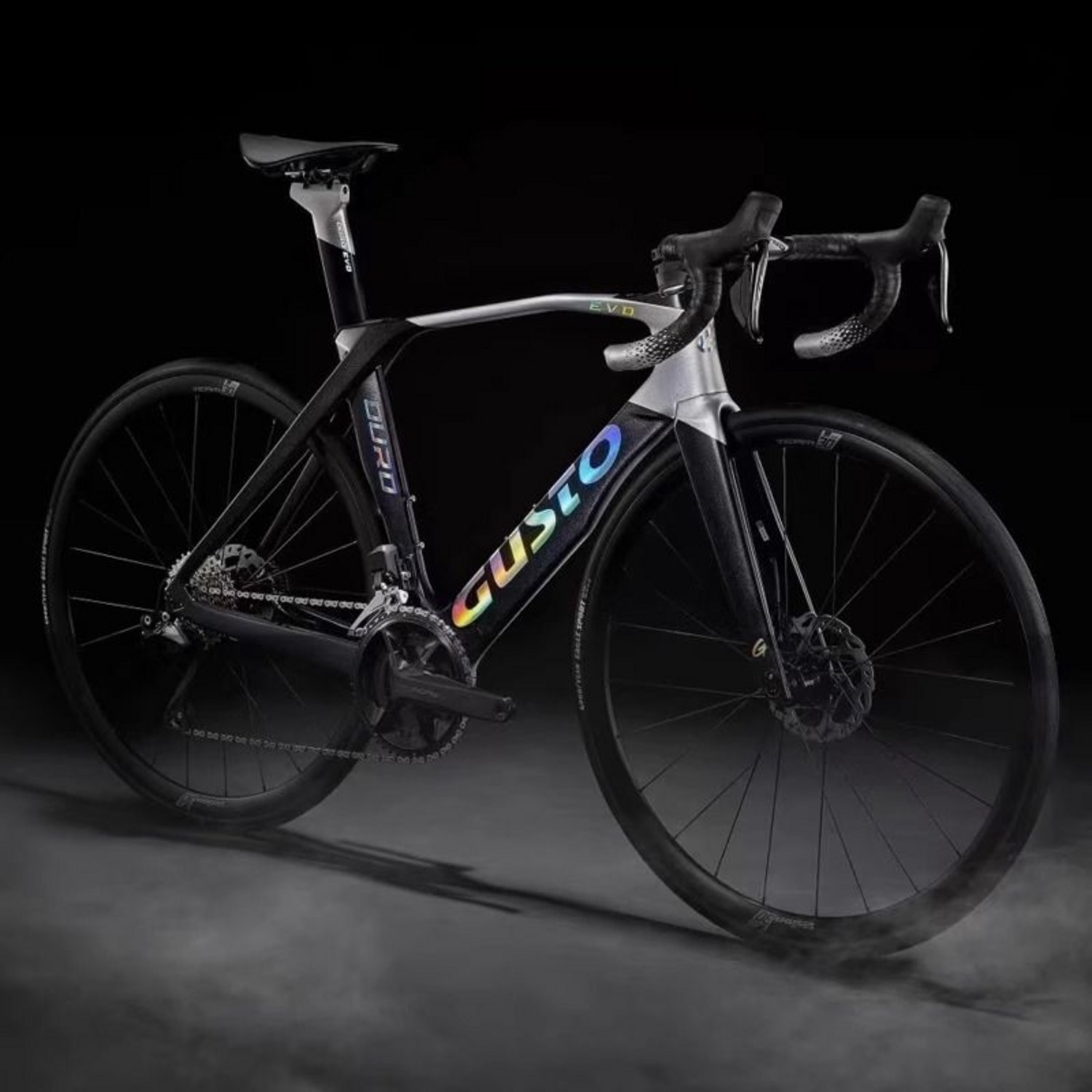 성능과 스타일을 겸비한 자전거