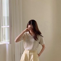 큐니걸스 여성용 러클 카라 반팔 니트