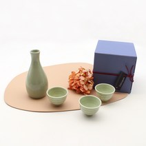 달소금 핸드메이드 도자기 라이트그린도쿠리 잔 선물세트, 1세트, 도쿠리 + 술잔 3p