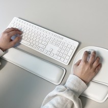 오랑하나 화이트 가죽 키보드 마우스 손목 받침대 세트