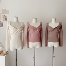 치대야지화이트브이넥슬림니트레깅스 가슴트임벌룬소매긴팔니트추상