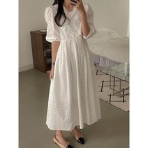 펀칭원피스 펀칭 자수 레이스 원피스 여성 패션 세련된 브이넥 퍼프소매 여름