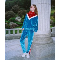 CLUT STUDIO [세트] 0 3 벨벳 트레이닝 집업 탑 & 팬츠 셋업 - 스카이블루 0 3 velvet training zip-up top & pants set up - sk
