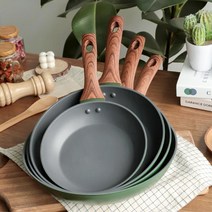 세련된 선물용 고급 후라이팬 인덕션 겸용 1인가구용 집들이선물 프라이팬 혼수용품 구이팬 자취필수템, 그린베일 궁중팬28cm