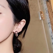 황금소나기 천서진 펜트하우스 김소연 써지컬 로마 종로귀금속 큐빅 크로스 귀걸이