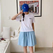 뉴죤 애라디 라운드넥 레터링 반팔 티셔츠