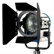 Tungsten Fresnel DTW2000 (2000W) /사진조명 방송조명 영화조명 스튜디오조명 영상조명 사진촬영조명 영상촬영조명