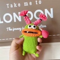 행운이네 핸드메이드 털실 니트 주머니 컬러별 키링 키홀더 차량 악세사리, 1개, 그린핑크