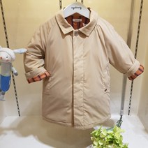 아가방 60% 봄 베이비페어 매끌매끌 가벼운데 살짝누빔 이거 완전 필요해 누빔 맥코트 트렌치코트! 어쩜 아가방은 뒷태를 가만 두지않아 멋있어 뒷태로고! 컬러도 딱 좋아!