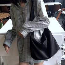 바디 데일리 이지 블랙 여행가방 대학생 여중생 캐주얼 크로스백 가방 청소년 남여공용 학교