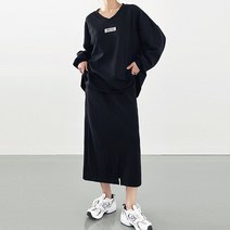경스홀릭 [코디세트]V넥 심플 루즈핏 박스 티셔츠 + 트임 스커트 트레이닝세트 츄리닝세트 빅사이즈 임부복 봄신상