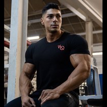 VANQUISH반팔 짐웨어 머슬핏 VQ 가슴로고 반팔