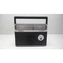 빈티지 파나소닉 AM/FM 휴대용 라디오 테스트 작업